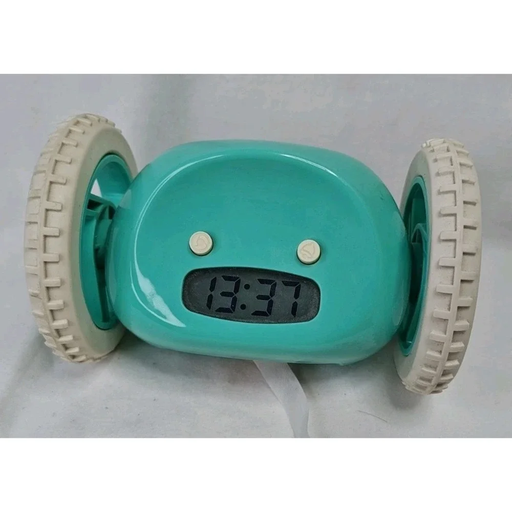 Robot Clocky Alarm Clock Aqua Tested works great! Fun Gift Obnoxious Wake up